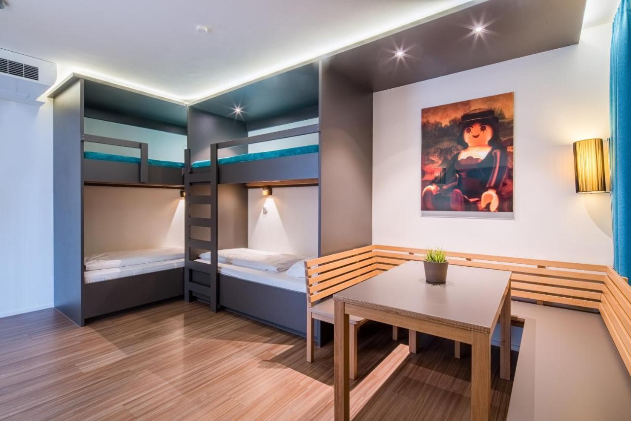 Hotel Knorz Цирндорф Екстер'єр фото